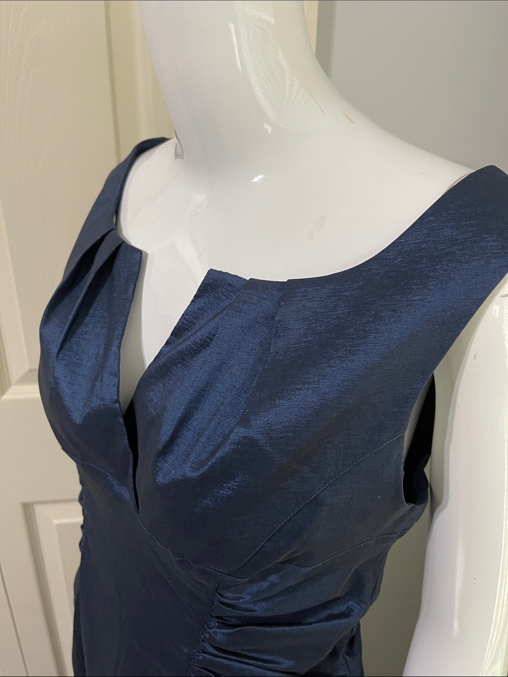 Adrianna Papell Blue Shimmer Sheath Cocktail Dress Ruched Split Neck. #0349 - Picture 4 of 15